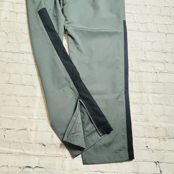 Under Armour Pants Vital Mens M Gray/Black Woven Training Gym Drawstring NWT - Picture 7 of 8